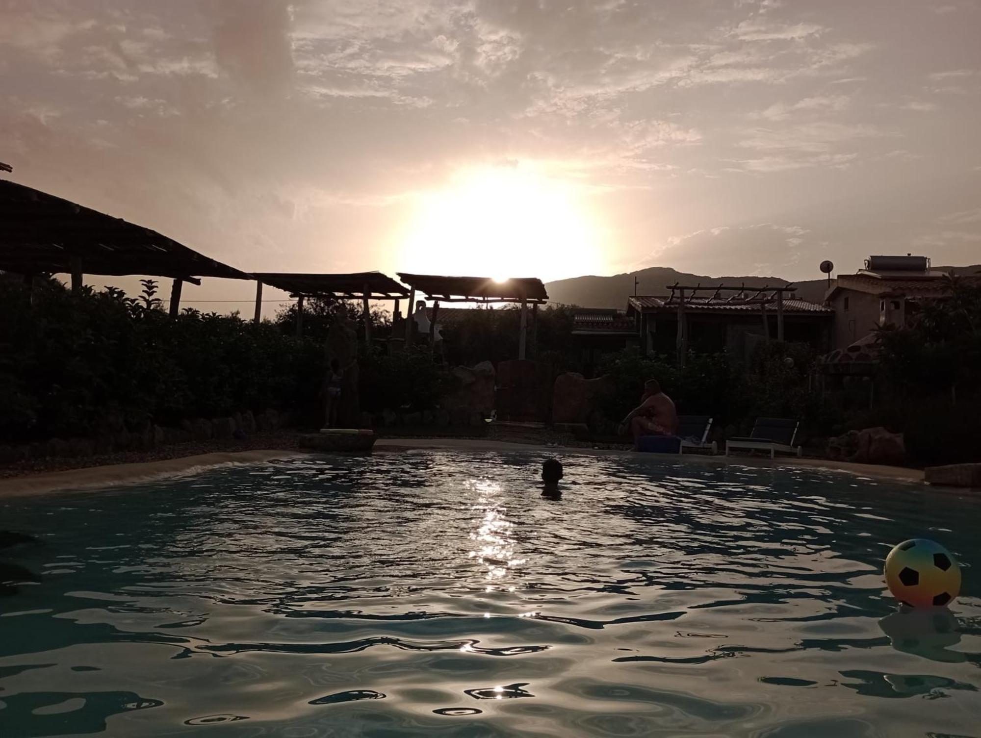 Cuccuru Relax - B Iun Q9882 Villa Orosei Buitenkant foto